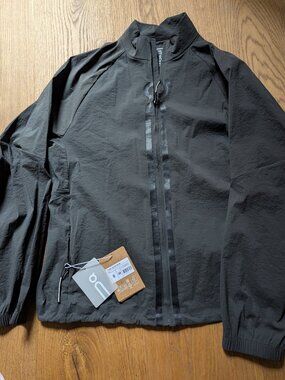 On Running Track Jacket IKON NWT
